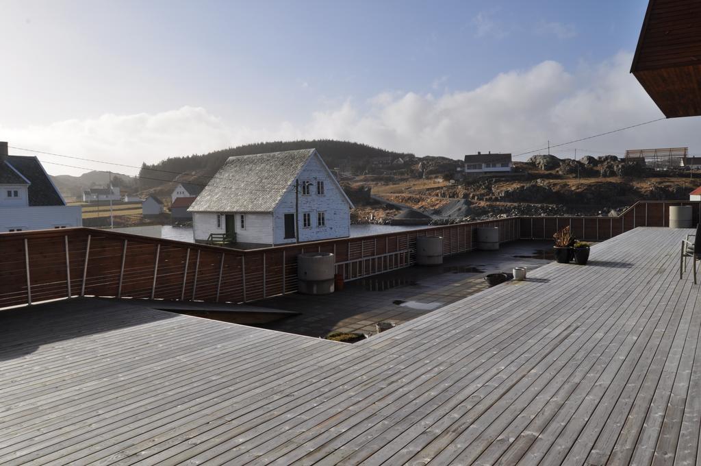 Utsira Overnatting - Bolgen Exterior photo