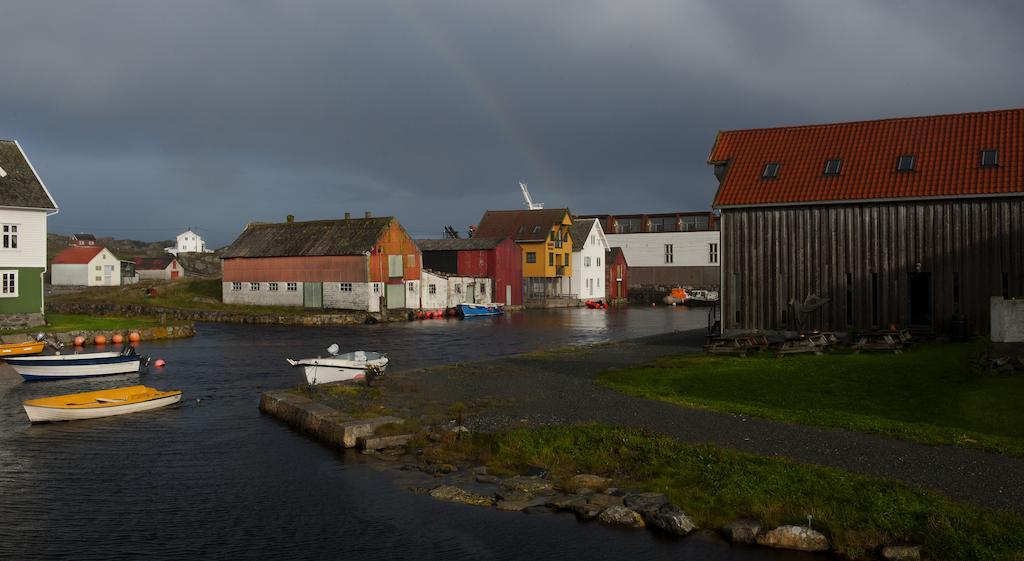 Utsira Overnatting - Bolgen Exterior photo